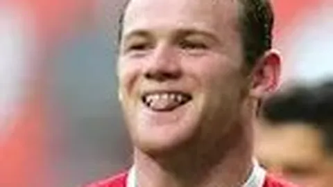 大张伟演绎《你好，李焕英》电影尾曲，电影剧情揭秘：值得一看吗？