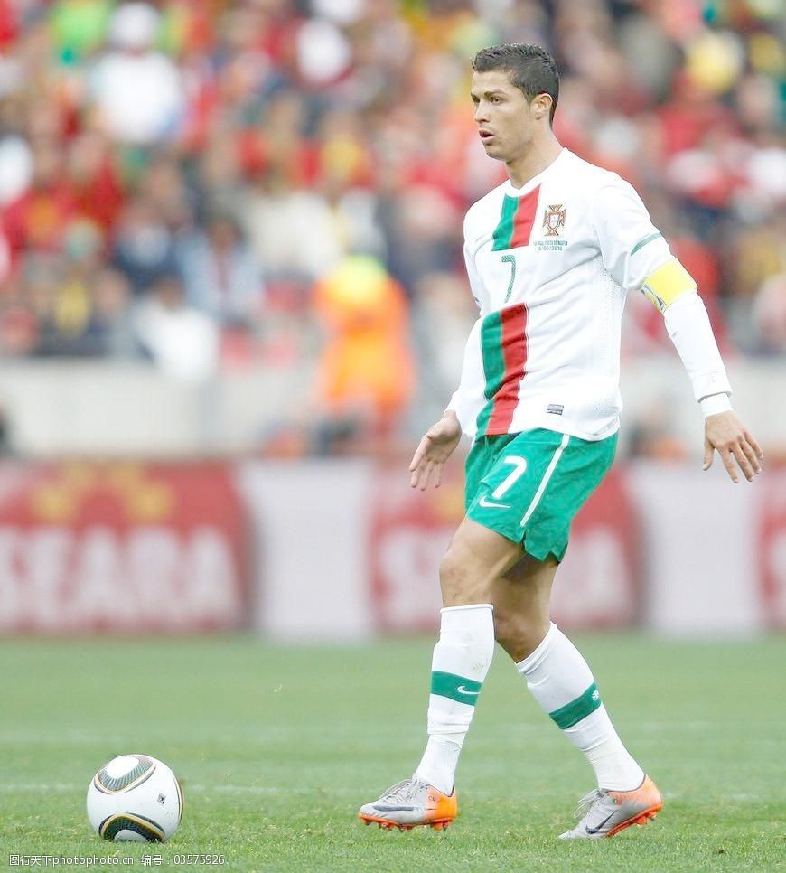 曼联锋线沦为笑柄，曼晚报道引关注